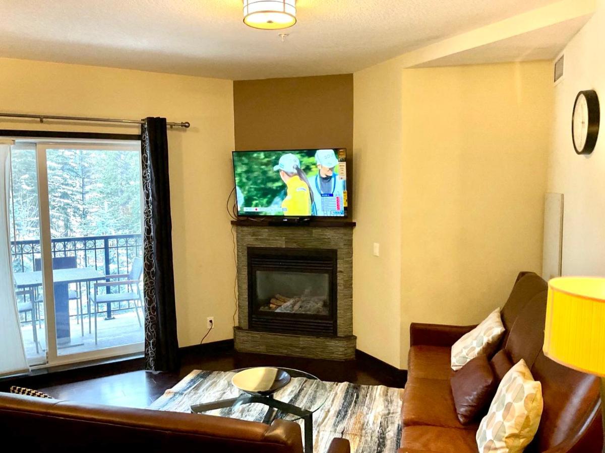 B&B Grand Rockies Resort 2Br 1Pullout Канмор Екстериор снимка