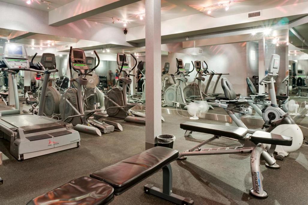 B&B Grand Rockies Resort 2Br 1Pullout Канмор Екстериор снимка